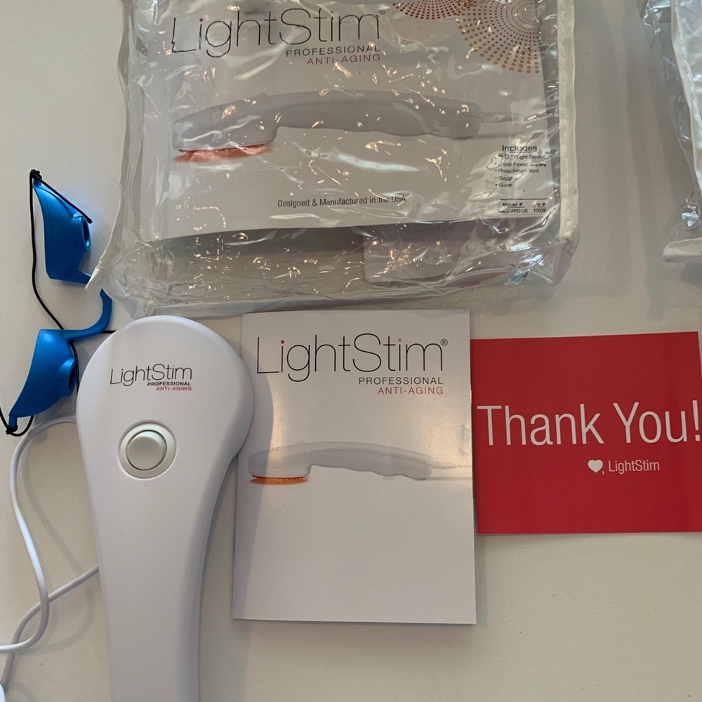LightStim for wrinkles Professional brand new.
